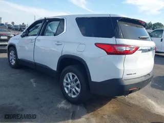 2021 Chevrolet Traverse LS with VIN 1GNERFKW5MJ249062, listed as a IAAI auction lot 40802547 with 50,235 mi miles. Bid and sale history available at carsss.com. Image 3.