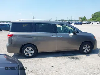 2017 Nissan Quest SV z VIN JN8AE2KP8H9166399, wystawiony jako IAAI lot #42311238 z przebiegiem 168 475 mil mil oraz . Historia ofert i sprzedaży dostępna na DreamBid. Obrazek 14.