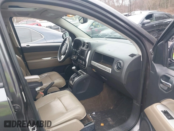 2017 Jeep Compass High Altitude with VIN 1C4NJDEBXHD193802, listed as a IAAI auction lot 41718878 with 123,949 mi miles. Bid and sale history available at carsss.com. Image 5.