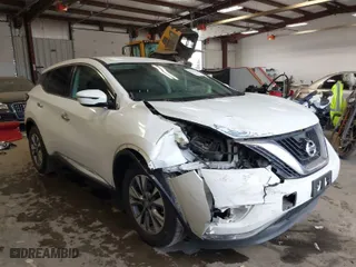 2017 Nissan Murano SL with VIN 5N1AZ2MH2HN157223, listed as a IAAI auction lot 42022814 with 122,104 mi miles. Bid and sale history available at carsss.com. Image 1.