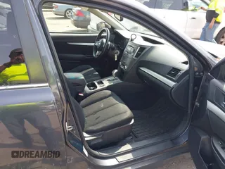 2010 Subaru Outback Premium All-Weather Anniversary с VIN 4S4BRBCC2A3316608, выставлен на аукционе IAAI как лот 42308563 с пробегом 199 017 миль миль и . История ставок и продаж доступна на DreamBid. Изображение 5.