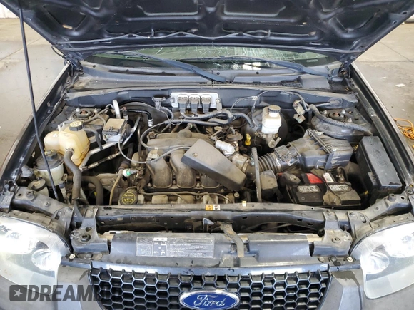 2005 Ford Escape XLT with VIN 1FMYU93135KD88798, listed as a Copart auction lot 69311714 with 81,126 mi miles and Salvage Title. Bid and sale history available at carsss.com. Image 12.