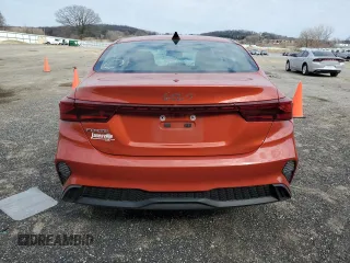 2022 Kia Forte LXS with VIN 3KPF24AD3NE453010, listed as a Copart auction lot 50831915 with 43,756 mi miles and Salvage Title. Bid and sale history available at carsss.com. Image 6.