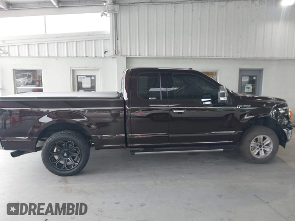 2018 Ford F-150 XL z VIN 1FTEX1CP5JKD50522, wystawiony jako IAAI lot #42389080 z przebiegiem 67 836 mil mil oraz . Historia ofert i sprzedaży dostępna na DreamBid. Obrazek 13.
