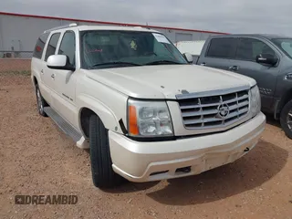 2005 Cadillac Escalade ESV z VIN 3GYFK66N15G124298, wystawiony jako IAAI lot #41404594 z przebiegiem 194 282 mil mil oraz . Historia ofert i sprzedaży dostępna na DreamBid. Obrazek 1.