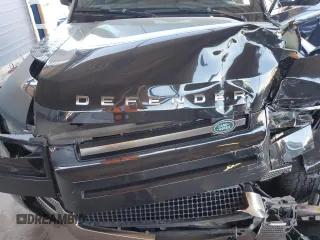2020 Land Rover Defender X z VIN SALEX7EU7L2021063, wystawiony jako Copart lot #67714994 z przebiegiem 35 534 mil mil oraz Szkoda całkowita • Salvage title. Historia ofert i sprzedaży dostępna na DreamBid. Obrazek 11.
