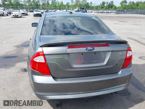 2010 Ford Fusion SE with VIN 3FAHP0HAXAR165167, listed as a IAAI auction lot 42148887 with 332,598 mi miles and . Bid and sale history available at carsss.com. Image 16.