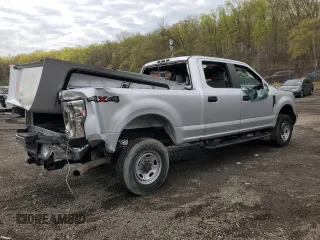 2019 Ford F-350 XL with VIN 1FT8W3B6XKED40296, listed as a Copart auction lot 52867155 with 147,485 mi miles and Clean Title. Bid and sale history available at DreamBid. Image 3.