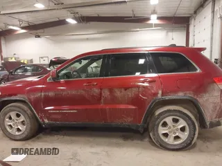 2014 Jeep Grand Cherokee Laredo with VIN 1C4RJFAG7EC251249, listed as a IAAI auction lot 41755355 with 72,475 mi miles. Bid and sale history available at carsss.com. Image 14.
