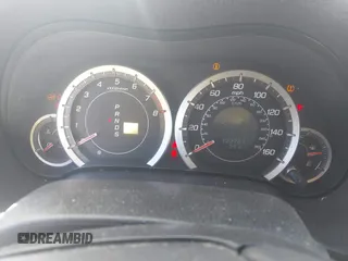 2010 Acura TSX z VIN JH4CU2F60AC011281, wystawiony jako IAAI lot #42148547 z przebiegiem 122 761 mil mil oraz . Historia ofert i sprzedaży dostępna na DreamBid. Obrazek 7.