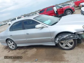 2003 Acura TL Type S with VIN 19UUA56843A067547, listed as a IAAI auction lot 41895483 with 178,906 mi miles. Bid and sale history available at carsss.com. Image 13.