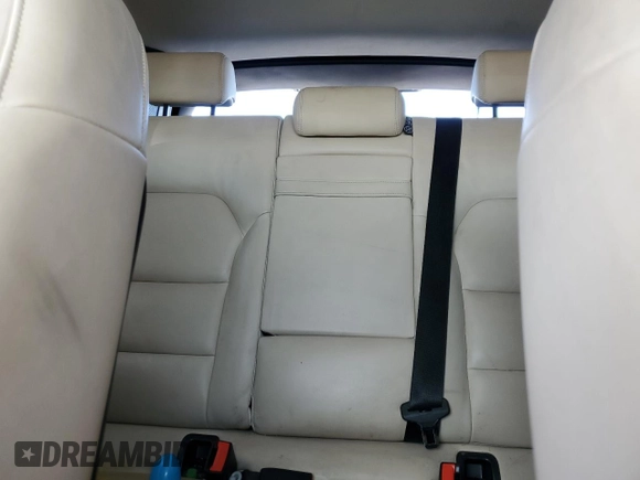 2018 Infiniti QX30 ESSENTIAL with VIN SJKCH5CP2JA045039, listed as a Copart auction lot 52926694 with 40,618 mi miles. Bid and sale history available at carsss.com. Image 10.