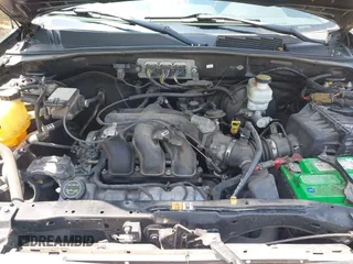 2008 Ford Escape XLT с VIN 1FMCU93198KA29776, выставлен на аукционе IAAI как лот 42385565 с пробегом 250 329 миль миль и . История ставок и продаж доступна на DreamBid. Изображение 10.