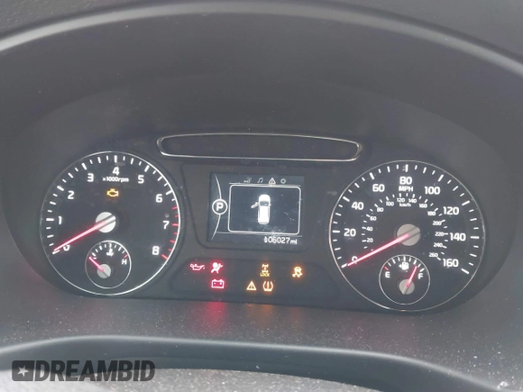 2018 Kia Sorento LX with VIN 5XYPGDA34JG423007, listed as a IAAI auction lot 41552932 with 106,027 mi miles. Bid and sale history available at carsss.com. Image 7.