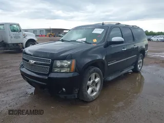 2011 Chevrolet Suburban LTZ с VIN 1GNSCKE02BR370652, выставлен на аукционе IAAI как лот 42473065 с пробегом 250 085 миль миль и . История ставок и продаж доступна на DreamBid. Изображение 17.