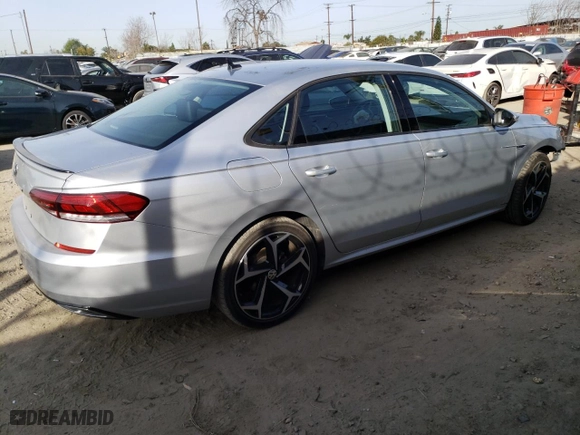 2020 Volkswagen Passat 2.0T R-Line with VIN 1VWMA7A30LC001763, listed as a Copart auction lot 41653743 with 15,585 mi miles. Bid and sale history available at carsss.com. Image 3.