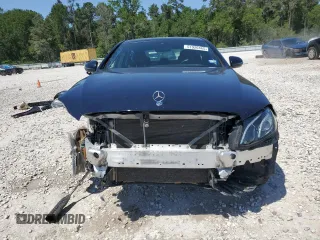2017 Mercedes-Benz E with VIN WDDZF4JB0HA028891, listed as a Copart auction lot 51920465 with 81,156 mi miles and Salvage Title. Bid and sale history available at carsss.com. Image 5.