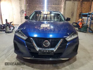 2021 Nissan Maxima SV with VIN 1N4AA6CV3MC509621, listed as a Copart auction lot 50556985 with 83,205 mi miles and Salvage title. Bid and sale history available at DreamBid. Image 5.