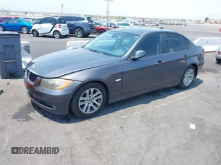 2007 BMW 3 Series 328i with VIN WBAVC53567FZ73468, listed as a IAAI auction lot 42750425 with 174,381 mi miles and . Bid and sale history available at DreamBid. Image 2.