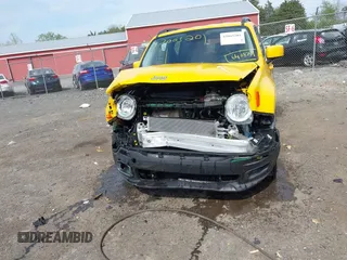 2017 Jeep Renegade Latitude z VIN ZACCJBBB7HPG40829, wystawiony jako IAAI lot #42065201 z przebiegiem 92 754 mil mil oraz . Historia ofert i sprzedaży dostępna na DreamBid. Obrazek 6.