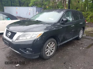 2014 Nissan Pathfinder S z VIN 5N1AR2MM5EC713691, wystawiony jako IAAI lot #42189966 z przebiegiem 142 904 mil mil oraz . Historia ofert i sprzedaży dostępna na DreamBid. Obrazek 2.