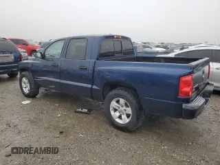 2007 Dodge Dakota SLT with VIN 1D7HE48K27S121781, listed as a Copart auction lot 43204335 with 157,654 mi miles and Salvage Title. Bid and sale history available at DreamBid. Image 2.