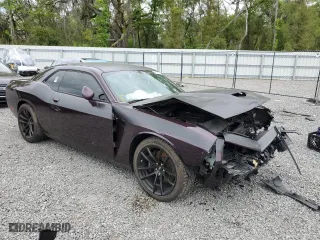 2021 Dodge Challenger R/T Scat Pack Widebody with VIN 2C3CDZFJ0MH586517, listed as a Copart auction lot 45920684 with 35,244 mi miles and Salvage Title. Bid and sale history available at carsss.com. Image 4.