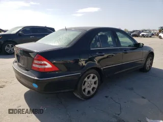 2006 Mercedes-Benz C 230 Sport с VIN WDBRF56H66F795396, выставлен на аукционе Copart как лот 48360265 с пробегом 168 327 миль миль и Списание • Salvage title. История ставок и продаж доступна на DreamBid. Изображение 3.