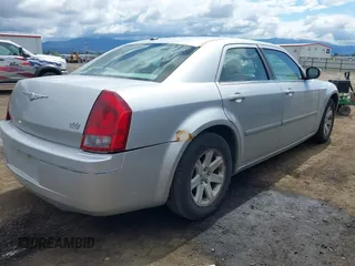 2006 Chrysler 300 Touring with VIN 2C3KA53G46H294328, listed as a IAAI auction lot 42217948 with 176,168 mi miles and . Bid and sale history available at DreamBid. Image 4.