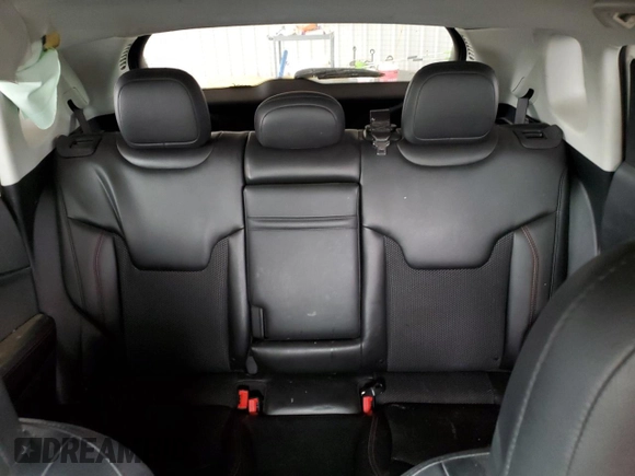 2019 Jeep Compass Trailhawk with VIN 3C4NJDDB9KT670934, listed as a Copart auction lot 48968305 with 101,129 mi miles and Clean Title. Bid and sale history available at carsss.com. Image 10.