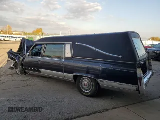 1992 Cadillac Brougham z VIN 1G6DW54E6NR709623, wystawiony jako Copart lot #78206534 z przebiegiem Nie podano mil oraz Nie do naprawy. Historia ofert i sprzedaży dostępna na DreamBid. Obrazek 2.