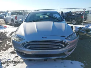 2017 Ford Fusion SE with VIN 3FA6P0HD1HR126477, listed as a IAAI auction lot 41297825 with 98,024 mi miles. Bid and sale history available at carsss.com. Image 12.