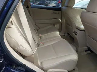 2013 Lexus RX 450h z VIN JTJBC1BA4D2052072, wystawiony jako IAAI lot #42076657 z przebiegiem 138 396 mil mil oraz . Historia ofert i sprzedaży dostępna na DreamBid. Obrazek 8.