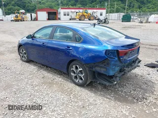 2021 Kia Forte LXS с VIN 3KPF24AD3ME399996, выставлен на аукционе IAAI как лот 42561691 с пробегом 39 117 миль миль и . История ставок и продаж доступна на DreamBid. Изображение 3.