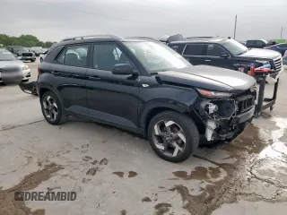 2021 Hyundai Venue SEL z VIN KMHRC8A33MU072942, wystawiony jako Copart lot #57939575 z przebiegiem 25 389 mil mil oraz Szkoda całkowita • Salvage title. Historia ofert i sprzedaży dostępna na DreamBid. Obrazek 4.