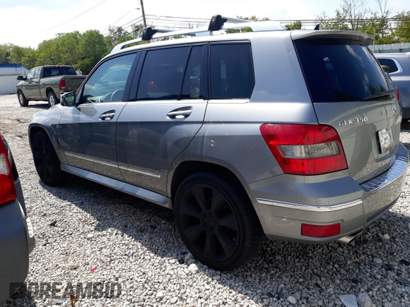 2010 Mercedes-Benz GLK 350 with VIN WDCGG8HBXAF515210, listed as a Copart auction lot 69481424 with 278,076 mi miles and Non Repairable. Bid and sale history available at DreamBid. Image 2.