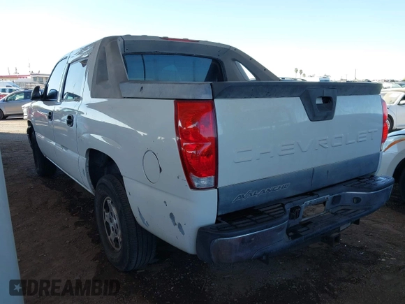 2004 Chevrolet Avalanche with VIN 3GNEC12T14G175831, listed as a IAAI auction lot 41928235 with 185,699 mi miles. Bid and sale history available at carsss.com. Image 3.