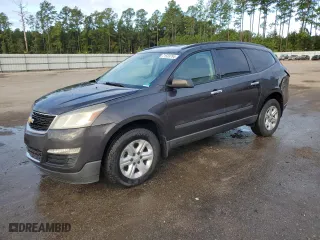 2015 Chevrolet Traverse LS with VIN 1GNKRFKD3FJ335846, listed as a Copart auction lot 71533794 with 205,593 mi miles and Salvage Title. Bid and sale history available at carsss.com. Image 1.