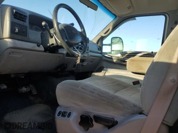 1999 Ford Super Duty F-250 XL with VIN 1FTNW21F6XEC74075, listed as a Copart auction lot 52581155 with 118,630 mi miles and Salvage Title. Bid and sale history available at carsss.com. Image 7.