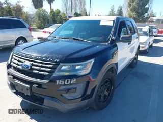 2016 Ford Police Interceptor Utility z VIN 1FM5K8AT7GGC36763, wystawiony jako IAAI lot #41862563 z przebiegiem 87 276 mil mil oraz . Historia ofert i sprzedaży dostępna na DreamBid. Obrazek 6.