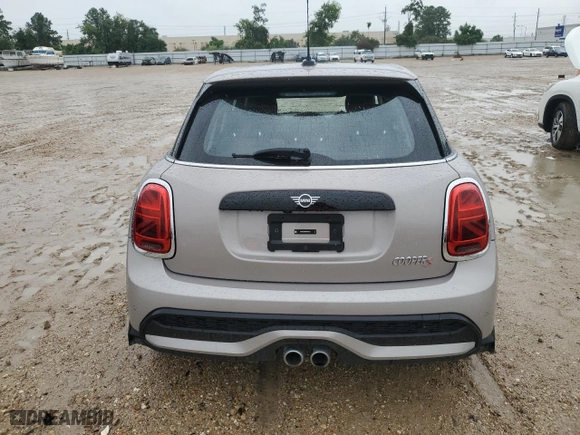 2024 MINI Hardtop 4 Door Cooper S with VIN WMW53DK08R2V04053, listed as a Copart auction lot 64016394 with 20,394 mi miles and Salvage Title. Bid and sale history available at carsss.com. Image 6.