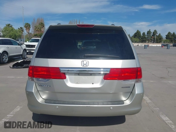 2009 Honda Odyssey Touring с VIN 5FNRL38969B013708, выставлен на аукционе IAAI как лот 42002538 с пробегом 198 220 миль миль и . История ставок и продаж доступна на DreamBid. Изображение 16.