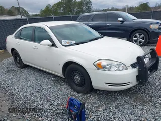 2008 Chevrolet Impala Police Police with VIN 2G1WS553381283636, listed as a IAAI auction lot 41268675 with 207,423 mi miles. Bid and sale history available at carsss.com. Image 1.