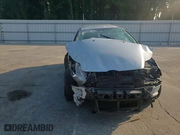 2012 Ford Focus SE with VIN 1FAHP3F20CL211460, listed as a Copart auction lot 62668645 with 151,334 mi miles and Salvage title. Bid and sale history available at DreamBid. Image 10.