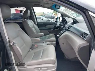2012 Honda Odyssey Touring with VIN 5FNRL5H93CB121190, listed as a IAAI auction lot 42223998 with 154,358 mi miles and . Bid and sale history available at DreamBid. Image 5.