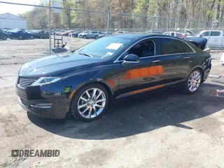 2015 Lincoln MKZ Hybrid z VIN 3LN6L2LU2FR624527, wystawiony jako IAAI lot #41976557 z przebiegiem 87 882 mil mil oraz . Historia ofert i sprzedaży dostępna na DreamBid. Obrazek 17.