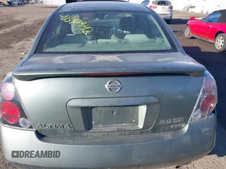 2005 Nissan Altima SE with VIN 1N4BL11E65C118744, listed as a IAAI auction lot 41390942 with 1 mi miles. Bid and sale history available at carsss.com. Image 16.