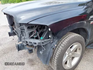 2013 Ram 1500 Express с VIN 1C6RR7FT8DS524425, выставлен на аукционе IAAI как лот 42254594 с пробегом 144 602 миль миль и . История ставок и продаж доступна на DreamBid. Изображение 19.