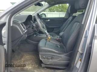 2020 Audi Q5 Premium Plus with VIN WA1BNAFYXL2051344, listed as a Copart auction lot 70340064 with 60,985 mi miles and Salvage Title. Bid and sale history available at carsss.com. Image 7.