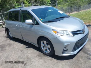 2020 Toyota Sienna LE Auto Access Seat с VIN 5TDKZ3DC3LS053328, выставлен на аукционе IAAI как лот 42184135 с пробегом 65 300 миль миль и . История ставок и продаж доступна на DreamBid. Изображение 1.